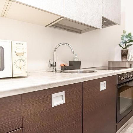Central Belvedere 3Br Shared Apartment - 12 Min From City Center เวียนนา ภายนอก รูปภาพ