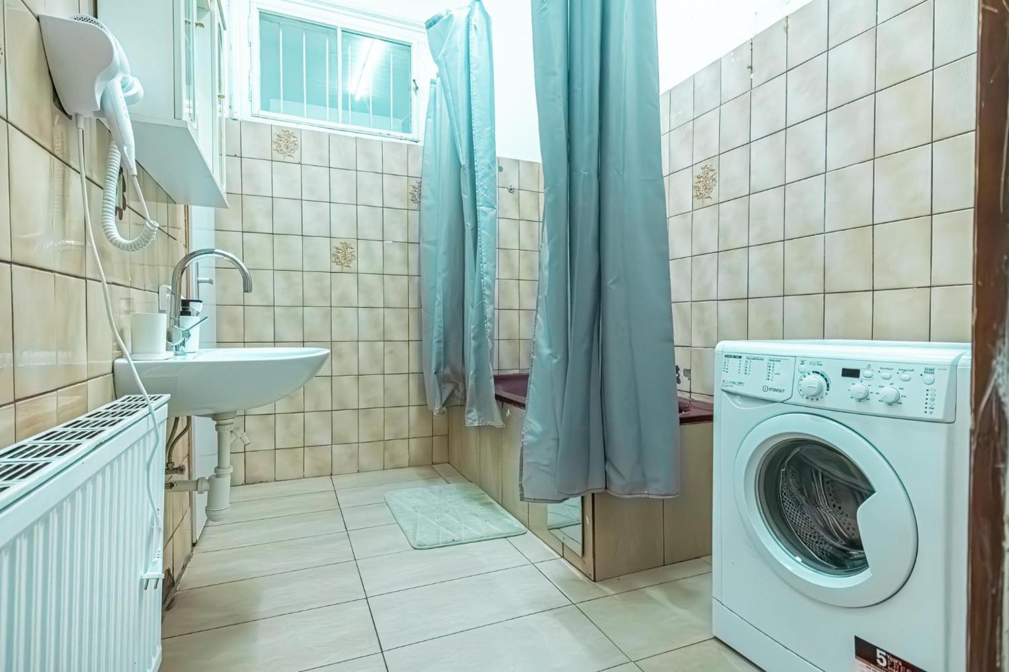 Central Belvedere 3Br Shared Apartment - 12 Min From City Center เวียนนา ภายนอก รูปภาพ